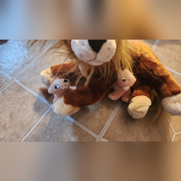 Vintage kids of America lion with cubs - Picture 6 of 15